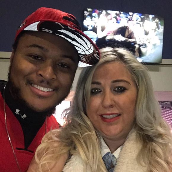 Meet your Posher, Brooke - Picture 1 of 1